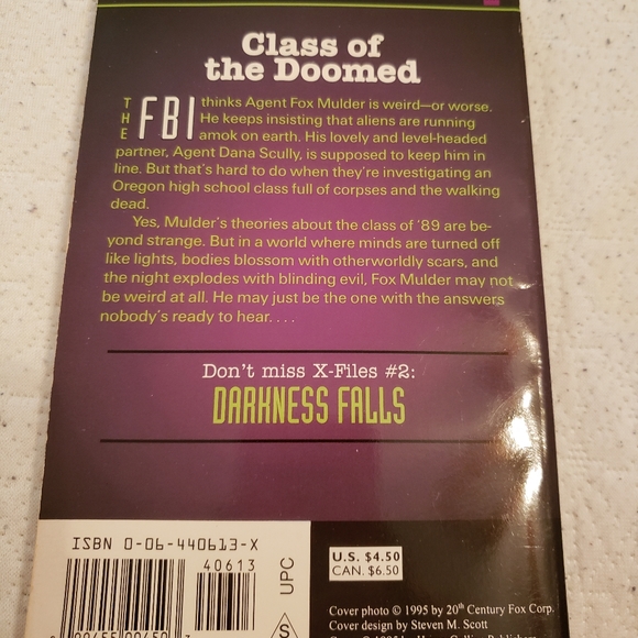 👽 X-Files Chapter Books 👽 - Picture 4 of 14